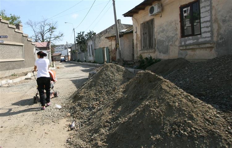 Presiune scăzută la apă în Port, până la Sf. Andrei