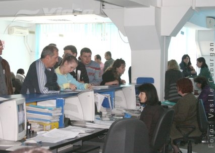 Încă 1.200 de firme gălăţene puse pe chituci!