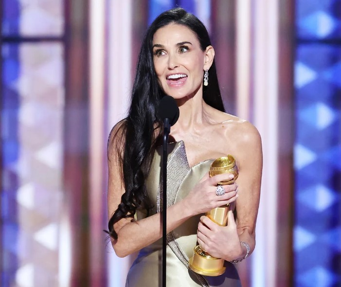 Bunica Demi Moore, cea mai frumoasă femeie din lume