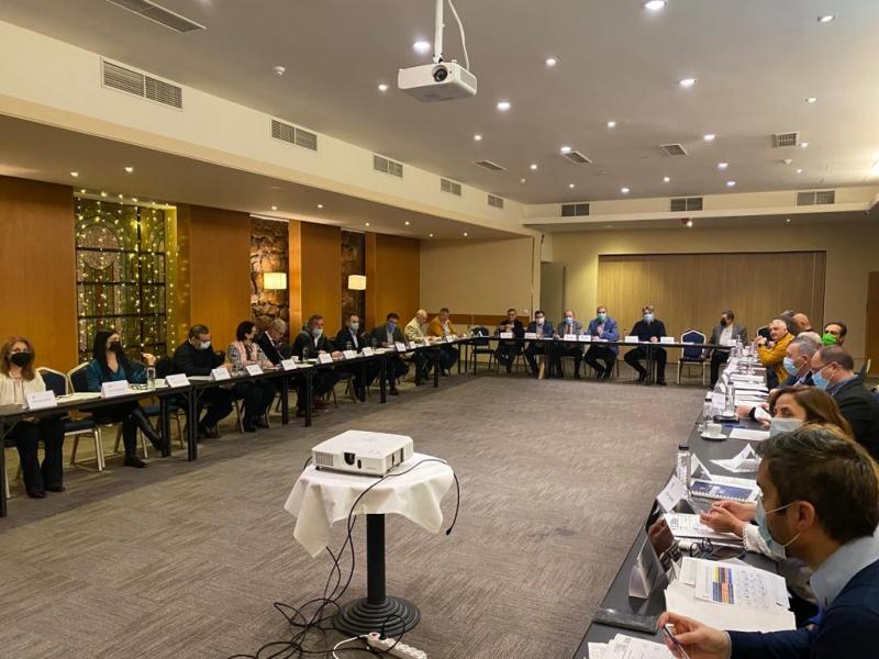 IMM-urile reclamă trecerea forțată la impozit pe profit