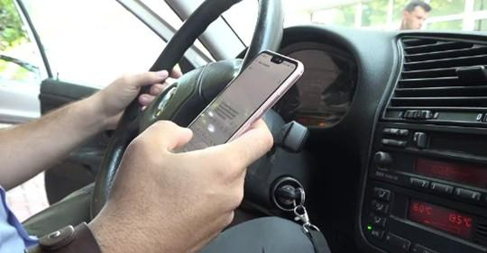 Sistem de alarmă pentru prevenirea accidentelor rutiere