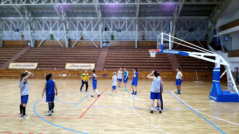 Naţionala feminină de baschet va juca două meciuri la Galaţi