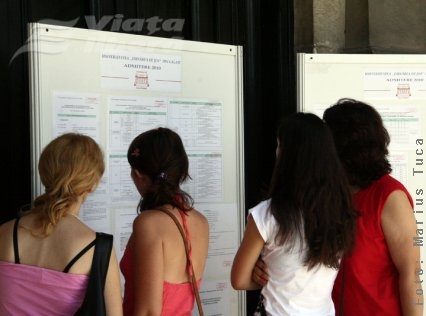 Din cauza bacalaureatului, concurenţă mică la facultate