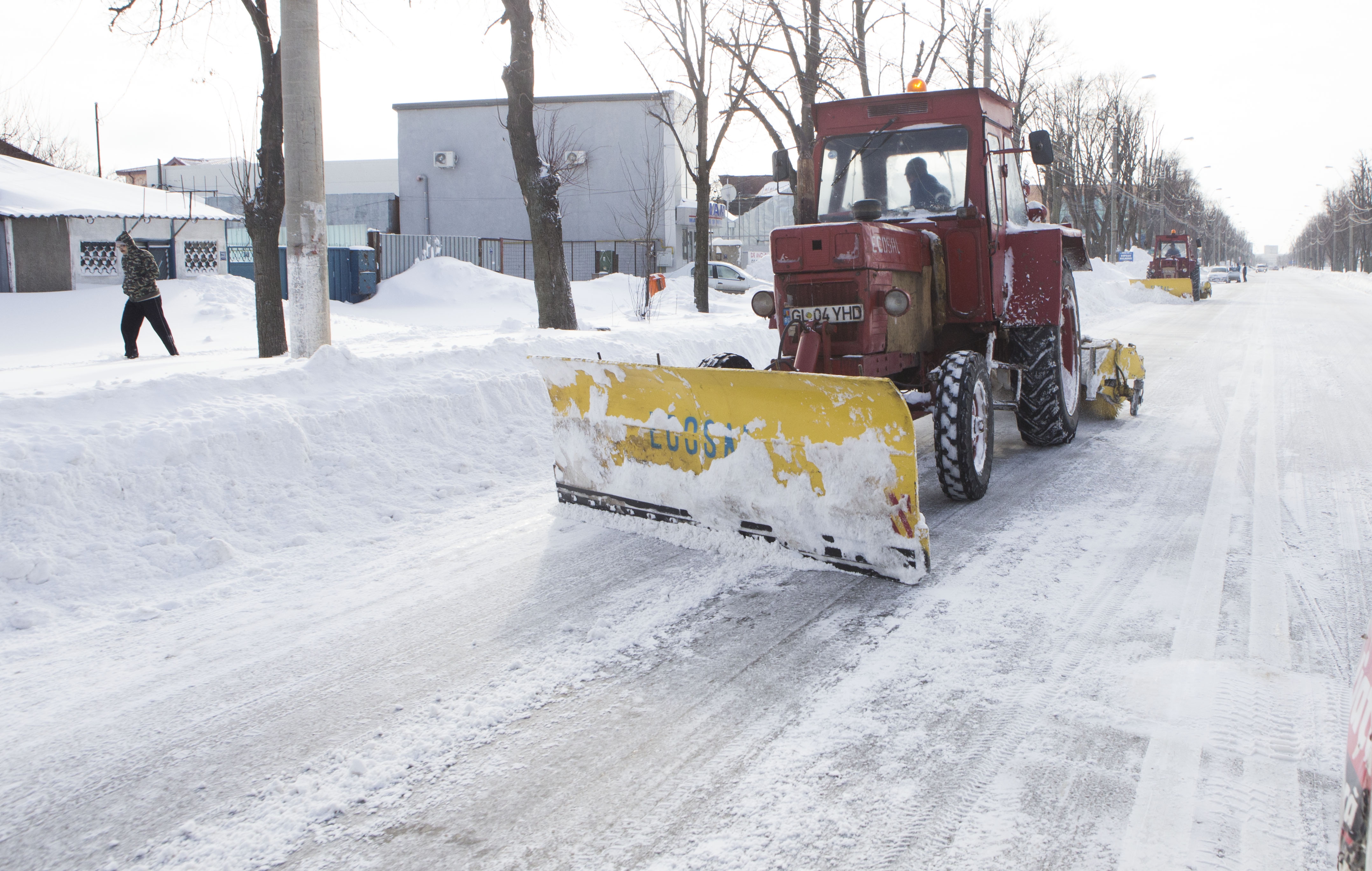 În cazul în care va NINGE, stratul de zăpadă NU va depăşi la Galaţi trei centimetri