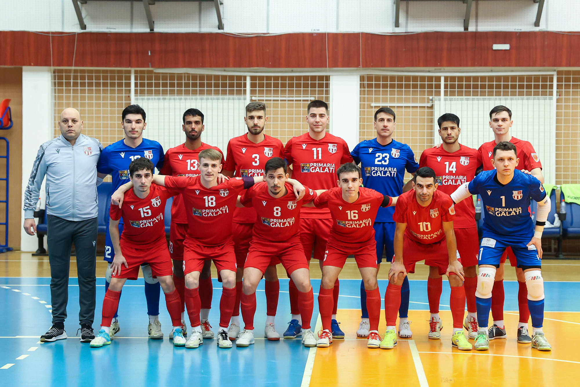 Favorită pentru un nou titlu de campioană