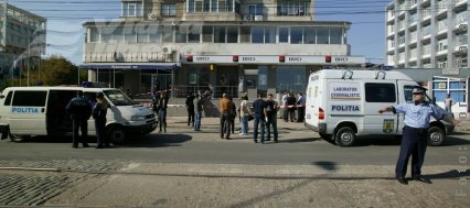 Jaf armat în 60 de secunde la sucursala BRD din port