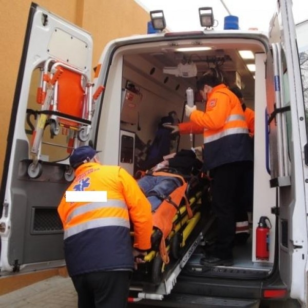 Ce RECOMANDĂ medicii în caz de HIPOTERMIE şi DEGERĂTURI