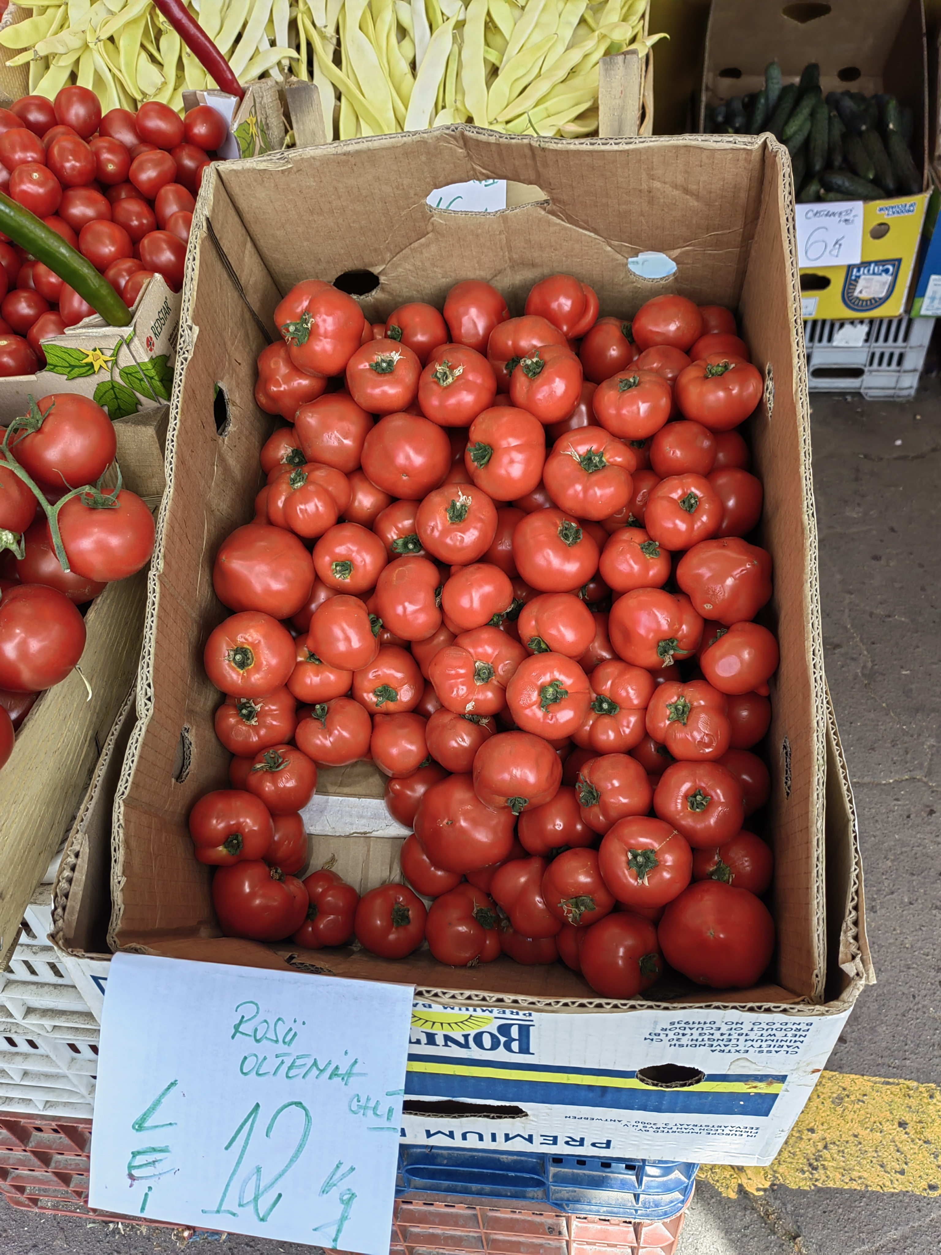 Gălăţenii mănâncă din ce în ce mai scump. Inflația face ravagii în magazine și în piețe