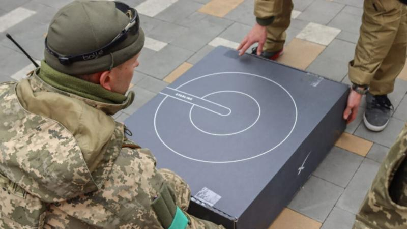 Elon Musk vrea bani grei pentru rețeaua Starlink din Ucraina