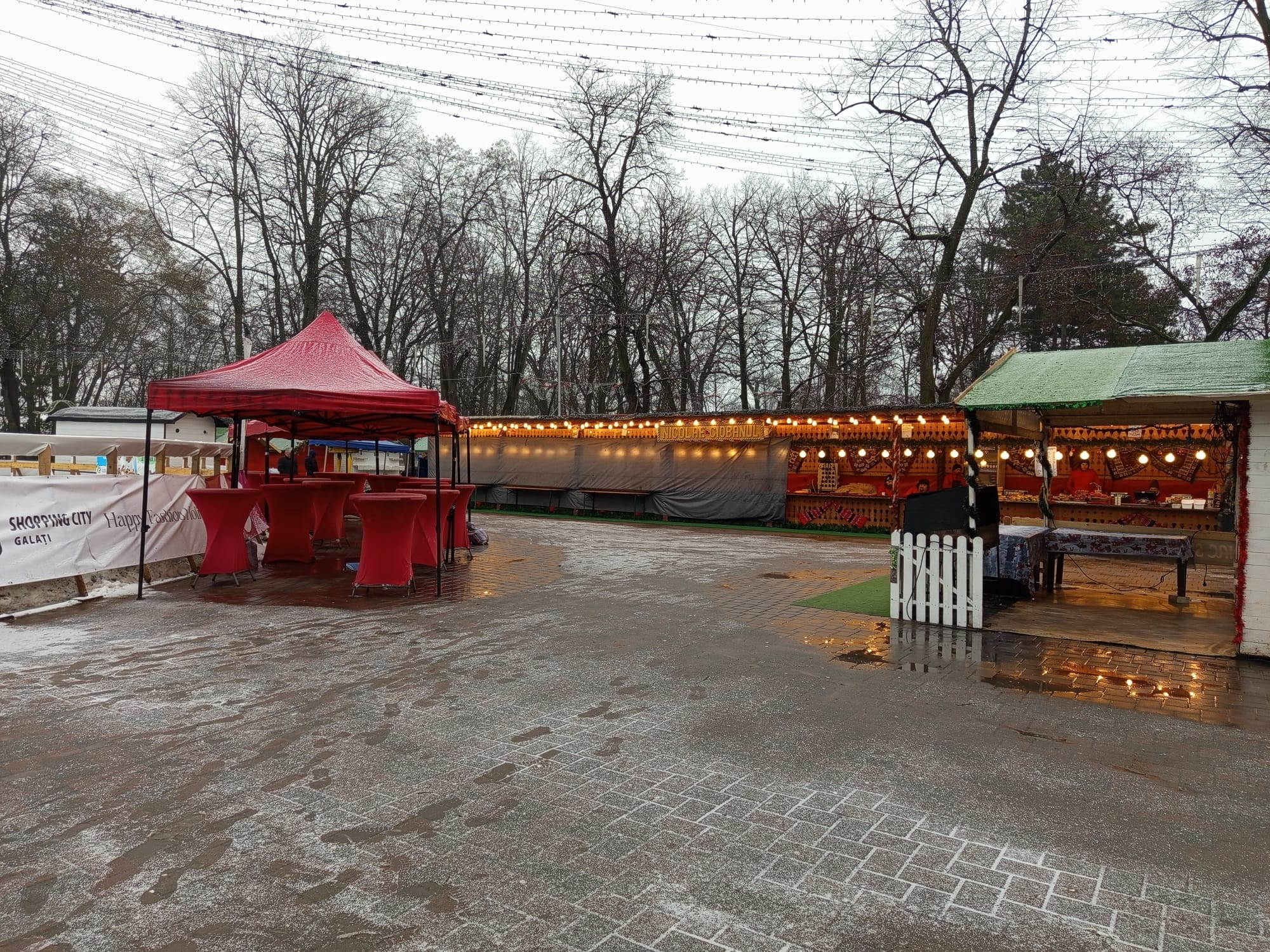 Târgul „Feerie de Iarnă” își așteaptă vizitatorii până pe 11 ianuarie