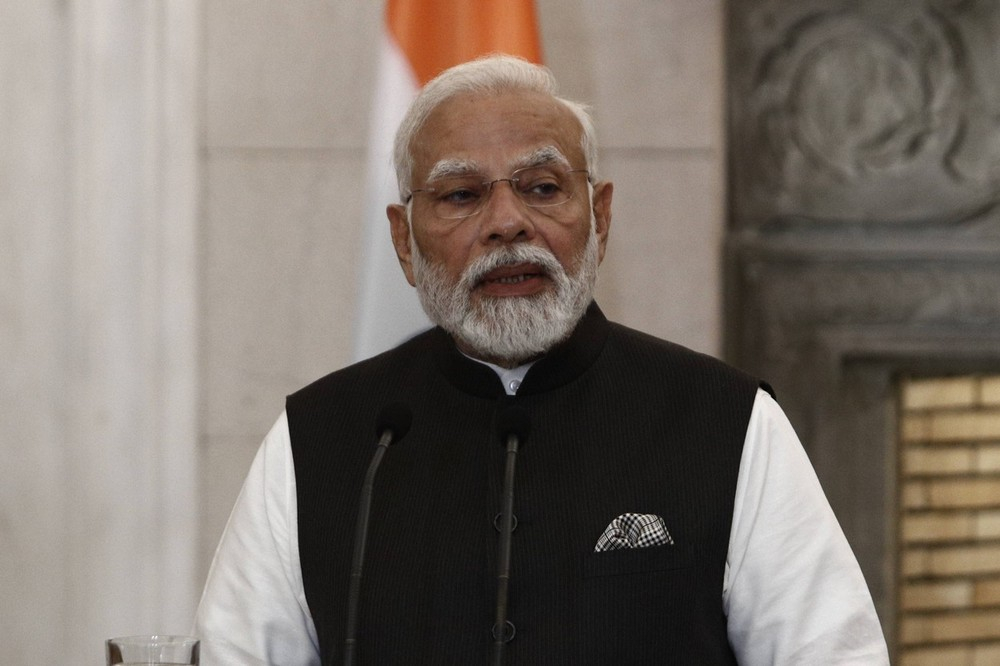 Premierul indian Narendra Modi a demisionat