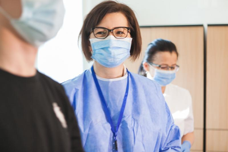 Bonuri de masă pentru vaccinări, din septembrie