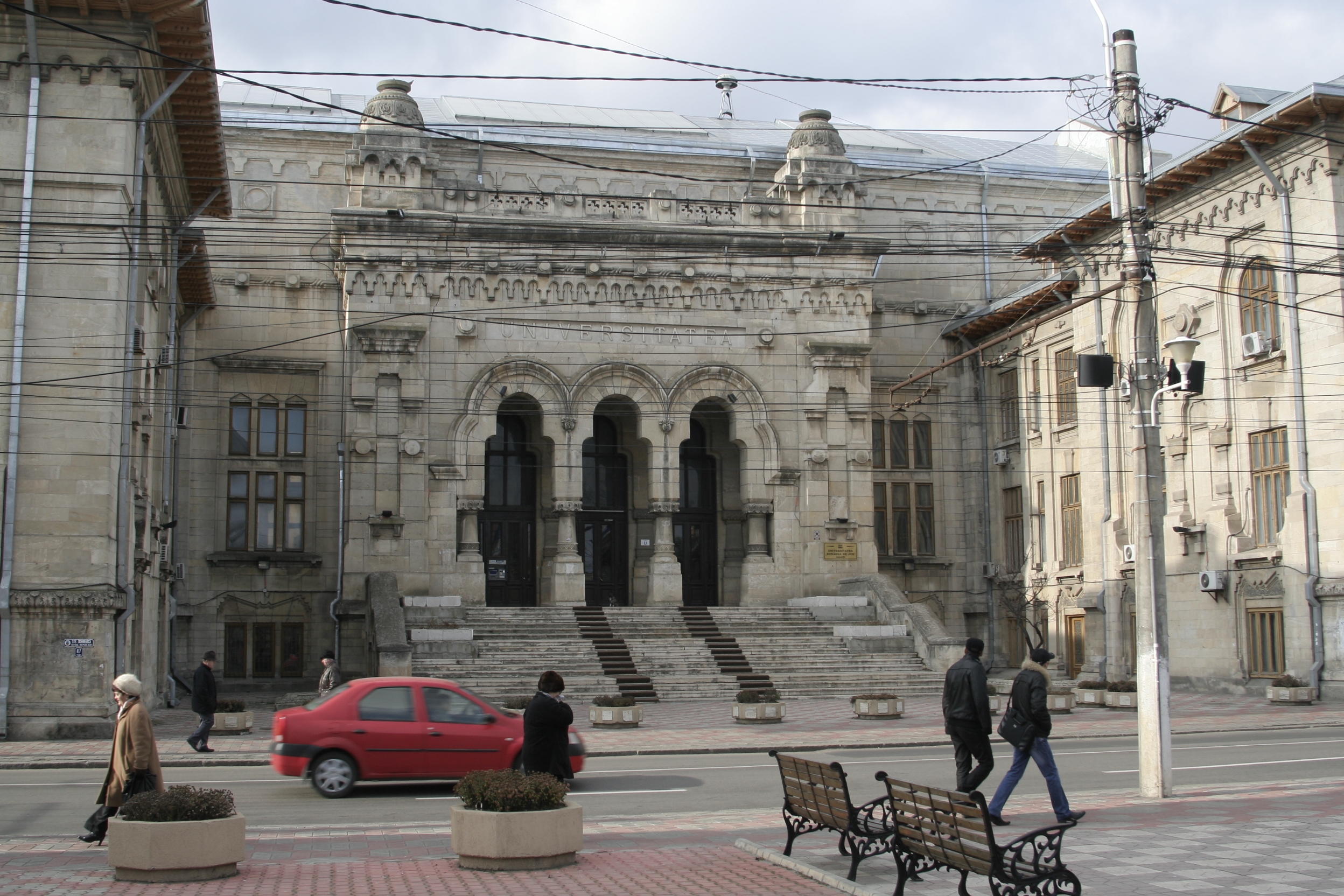 S-au desemnat decanii la "Dunărea de Jos"