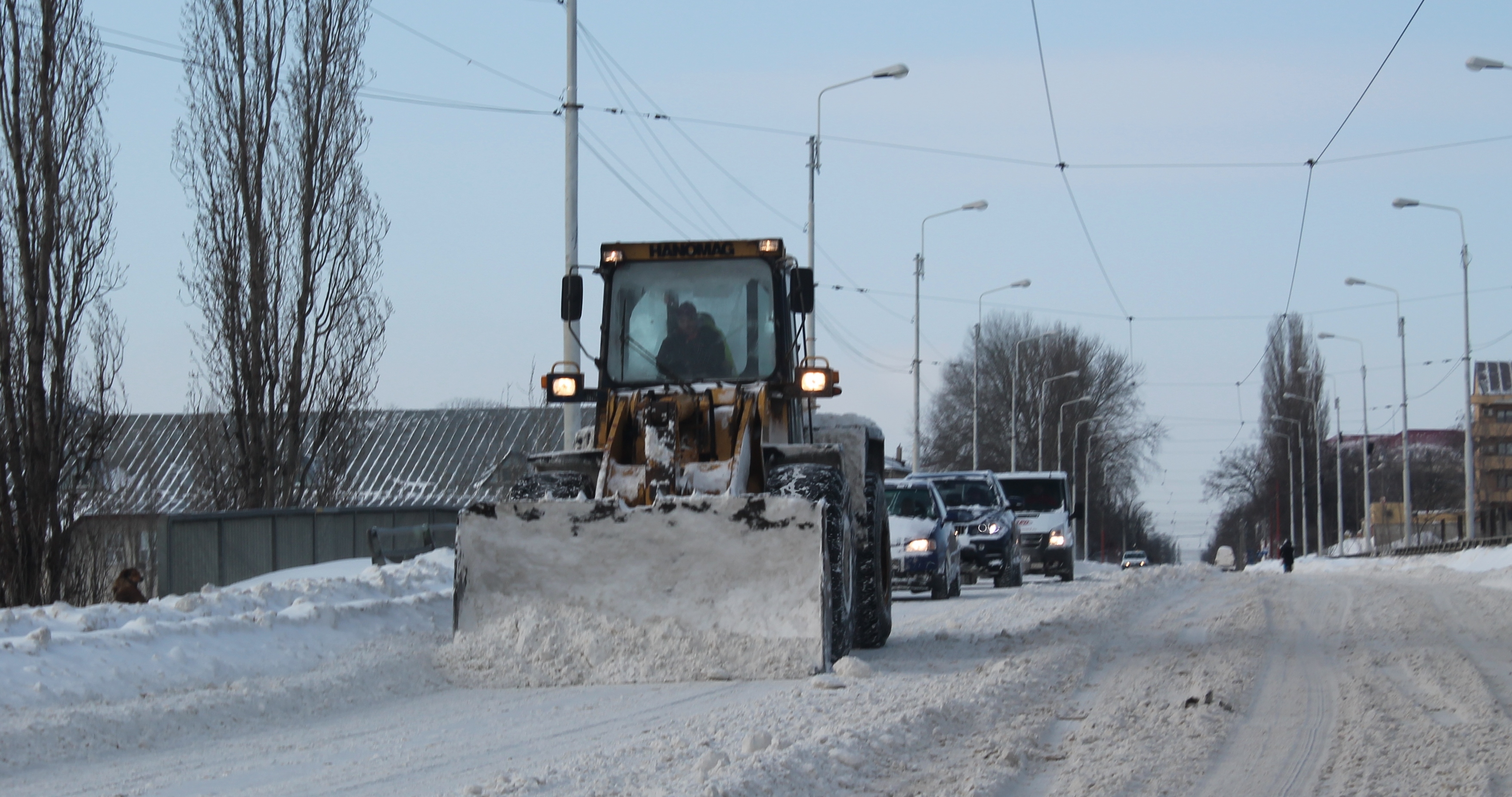 Galațiul, la trei zile după urgie: Încă sunt drumuri judeţene blocate