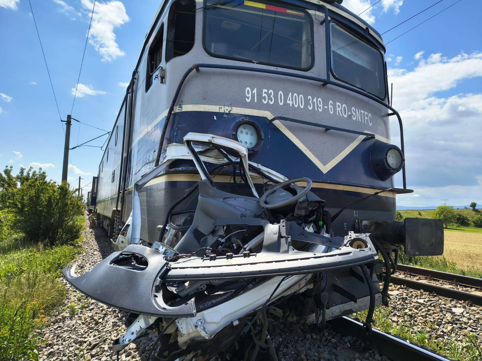 Mătcaș în drum spre Cluj, ucis de tren în Vrancea