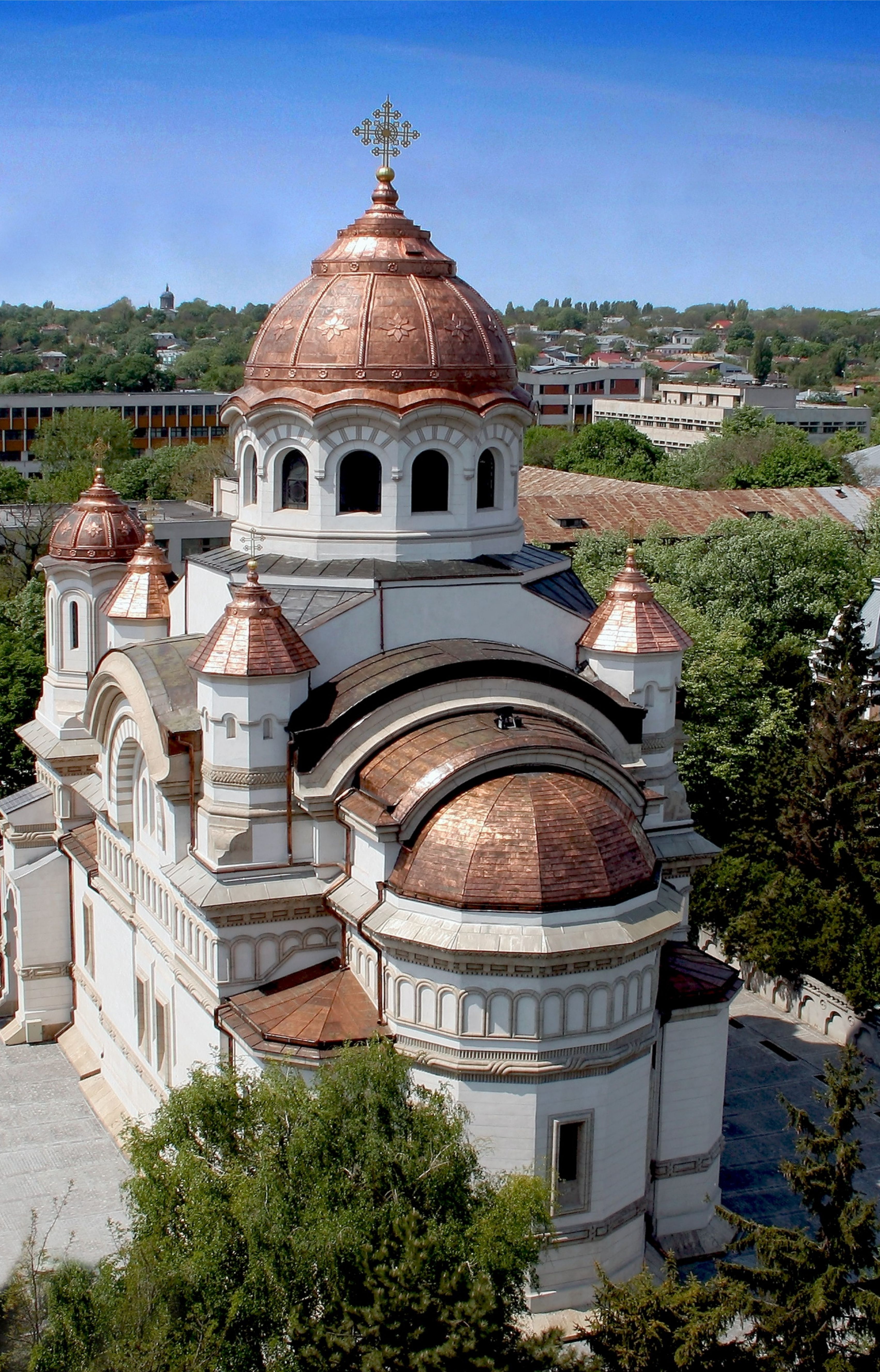 Campania „Biserici istorice gălăţene” (II) / Catedrala Galaţilor - domul spiritualităţii răsăritene 