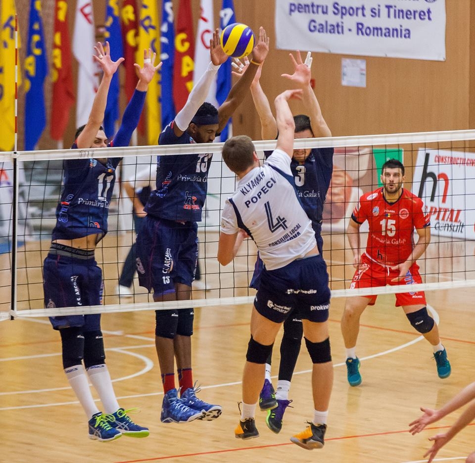 VOLEI/ Arcada vrea două VICTORII în semifinalele Diviziei A1