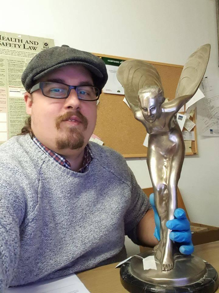 Din Vadul Ungurului, business asociat la Portsmouth. Pasiunea pentru istorie l-a urmărit toată viaţa (FOTO)