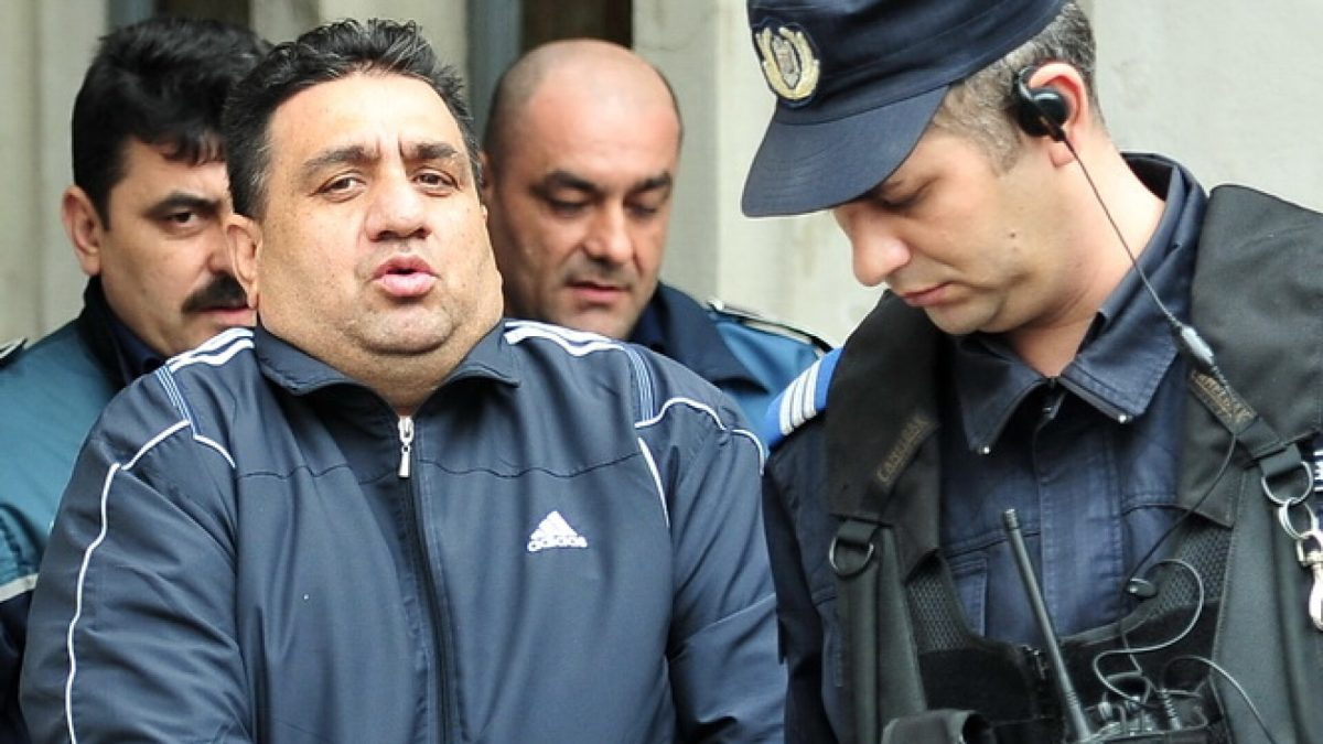 Bercea Mondialu, din nou în spatele gratiilor. Sechestru pe averea interlopului