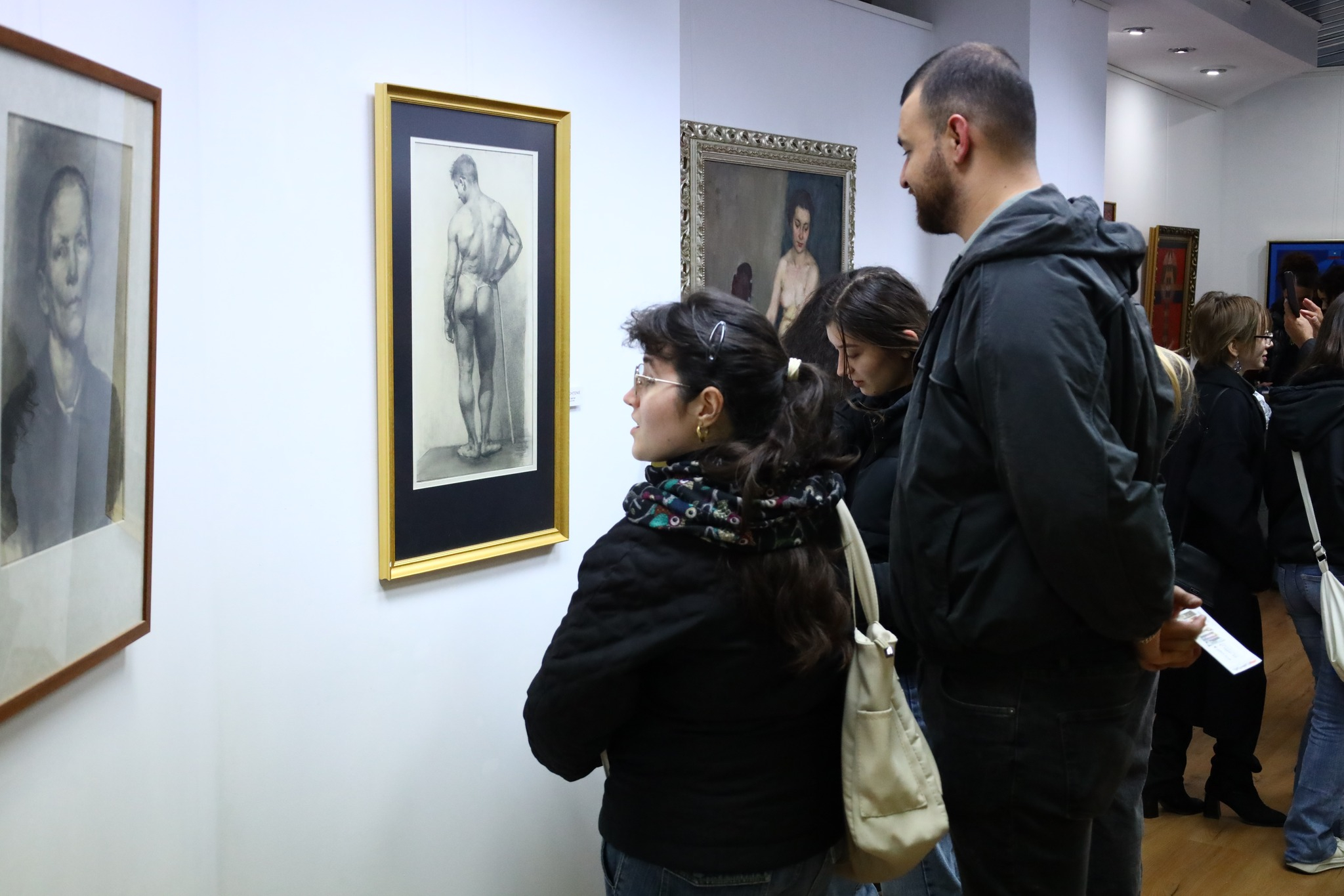 Expoziţii în oraş. Carnet cultural gălăţean