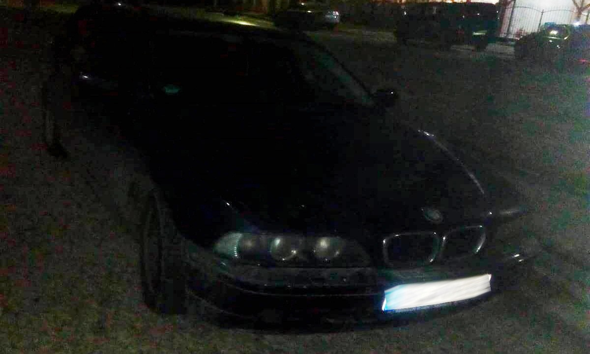 Autoturism radiat din circulaţie, descoperit de poliţişti