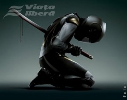 Sinucidere prin sepuku, în ghereta Apaterm