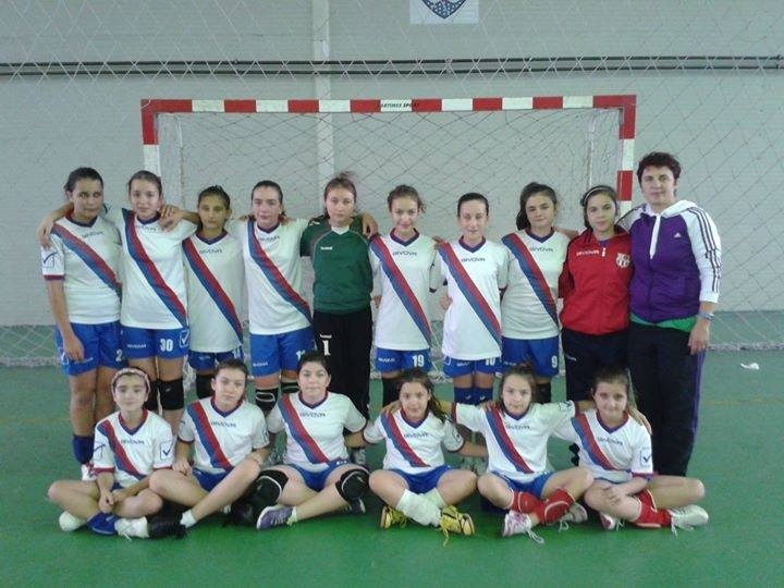 HANDBAL/ United, locul trei la un turneu la Braşov