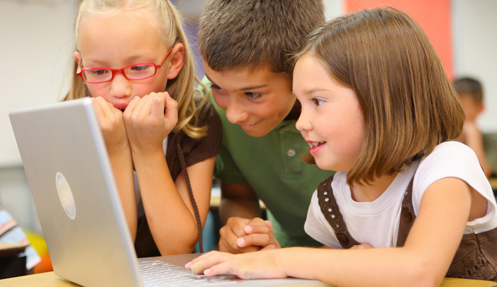 Cum se face corect educația sexuală. Între moralitate și sănătate