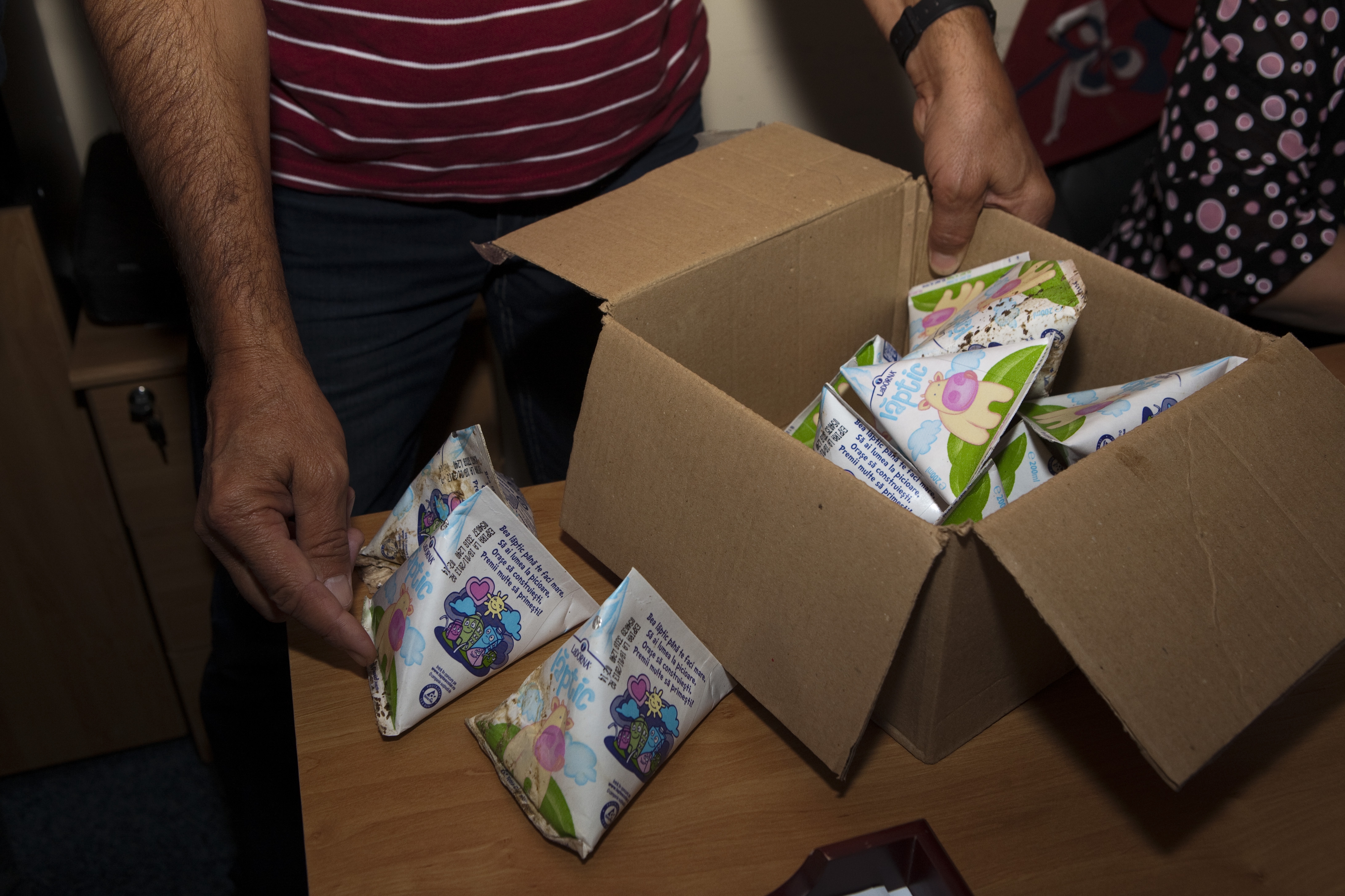 Pentru viermii din cutia de lapte, firma Risk - amendată cu 8.000 de lei