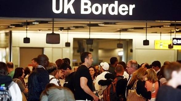 Românii şi bulgarii vor putea munci liber în Marea Britanie