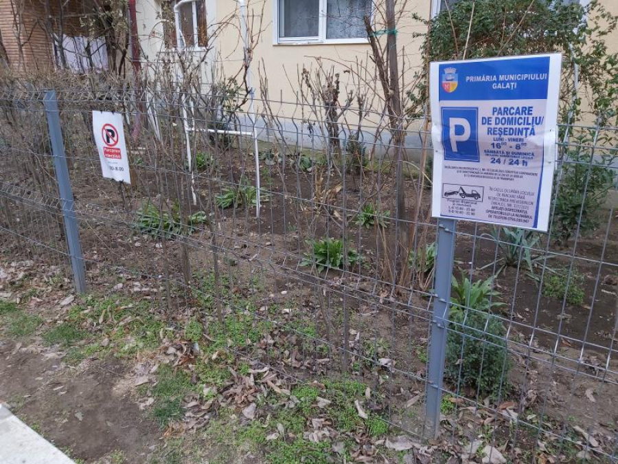 Peste 200 de cereri pentru un loc de parcare au fost respinse