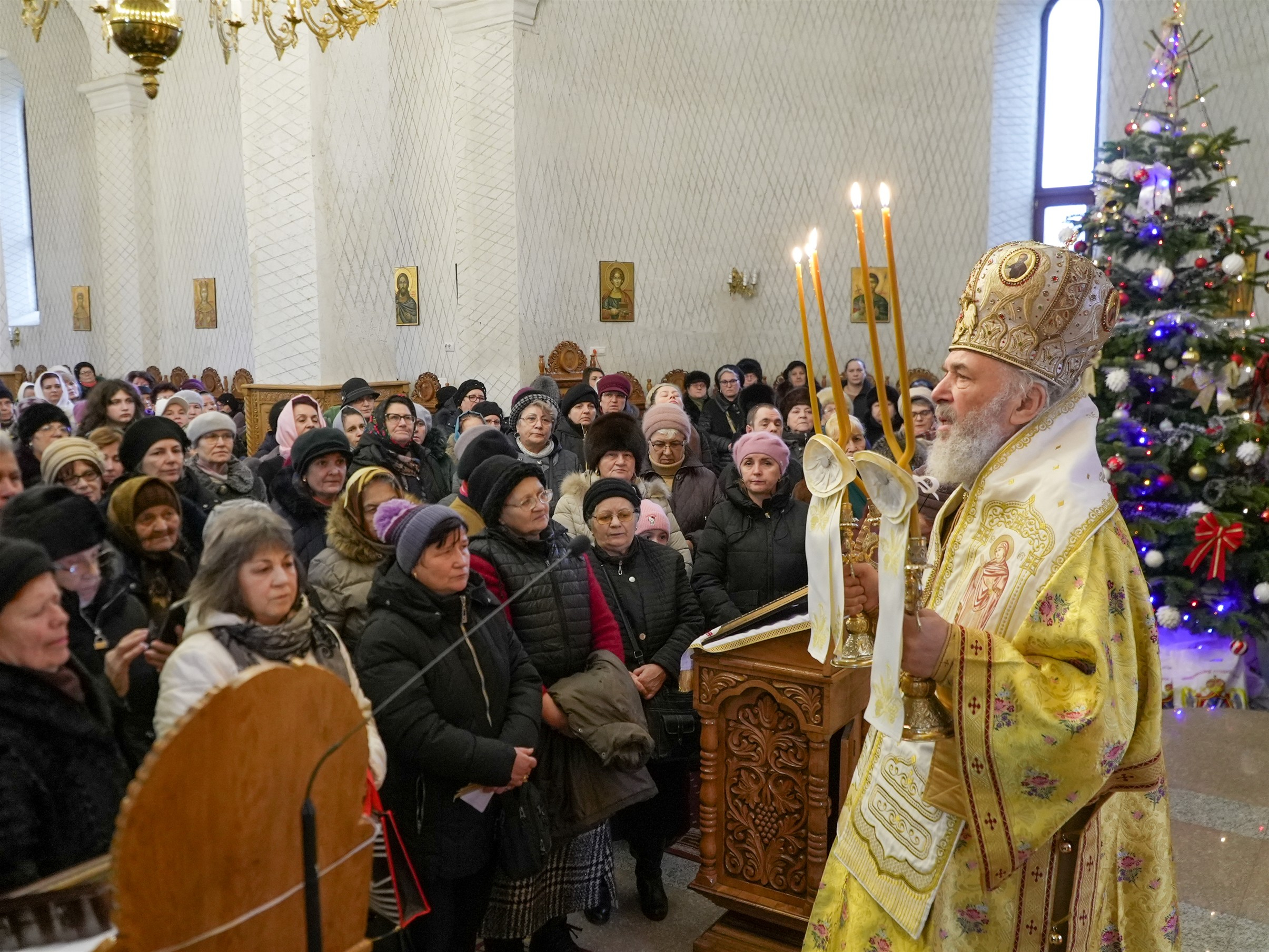 Sărbătoare în parohia gălăţeană ocrotită de Sf. Ioan Botezătorul