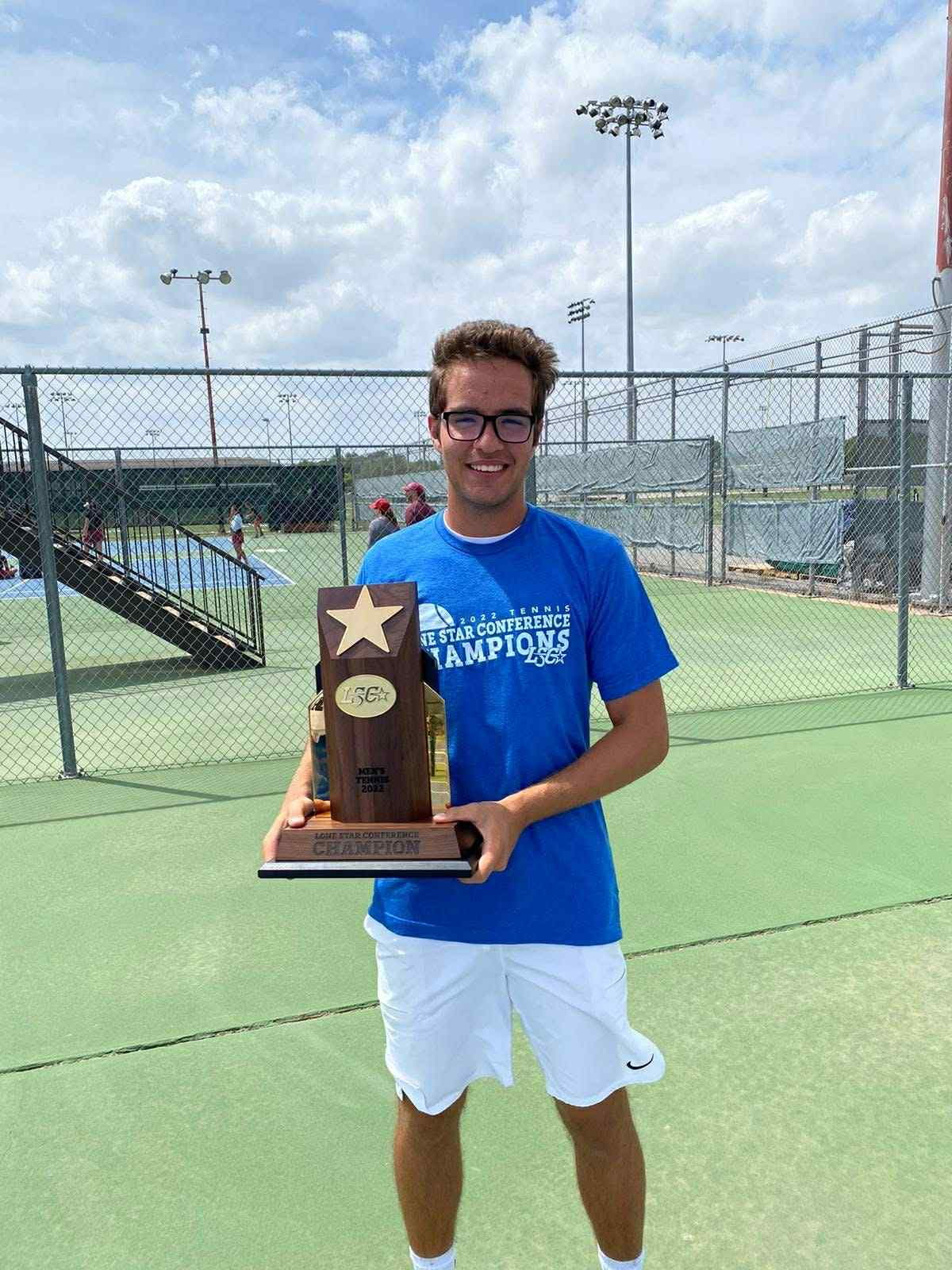 Ștefan Andrei, student-tenismen de succes pe tărâm american