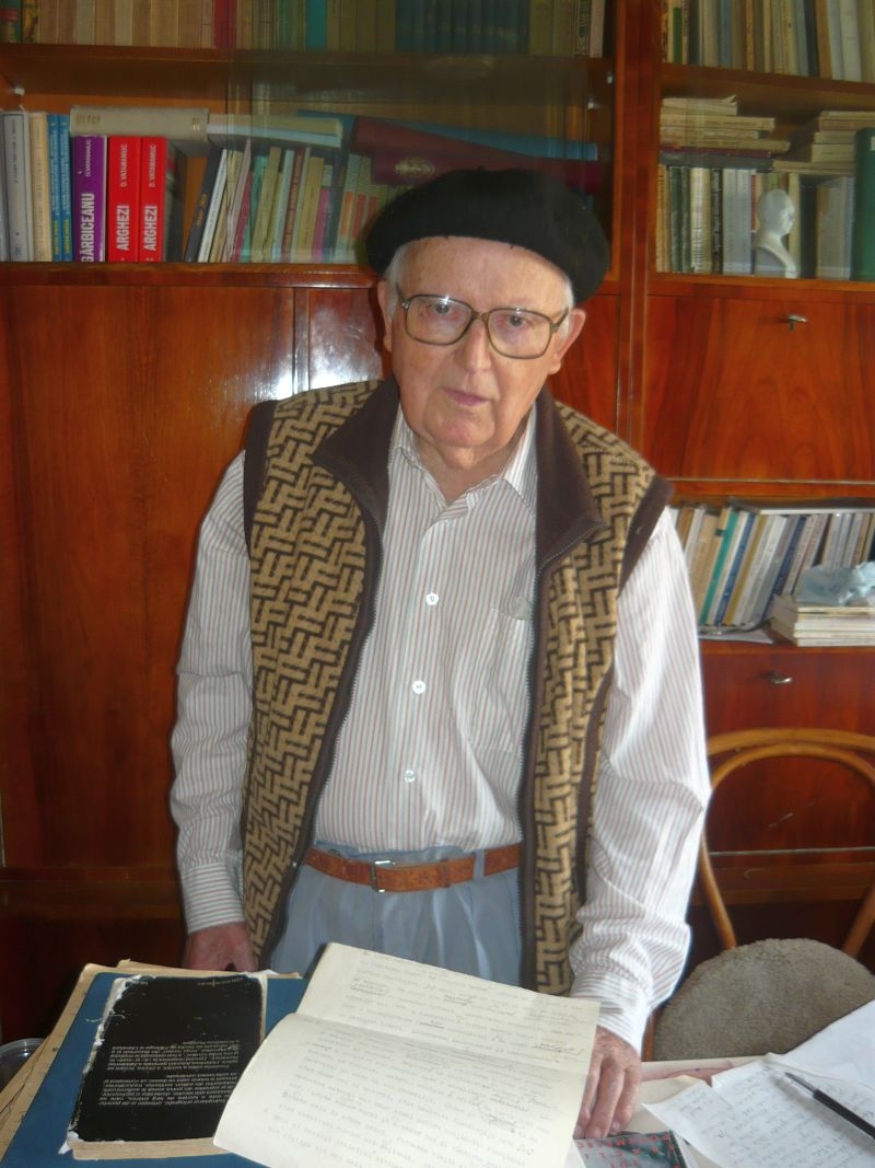 "INTERVIURI DE TOP" - Academicianul Dimitrie Vatamaniuc : "Când nu mai avem propriile resurse, suntem terminaţi ca popor"