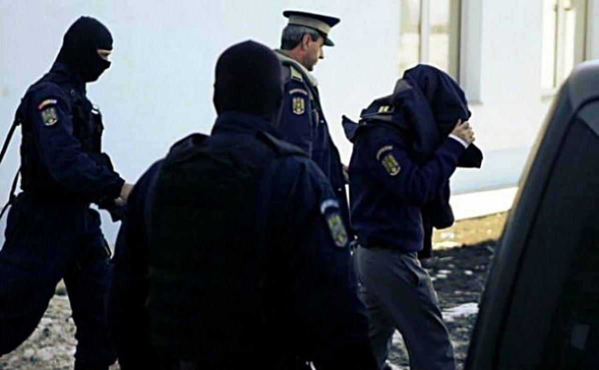 Ofițer de poliție, arestat pentru contrabandă cu țigări