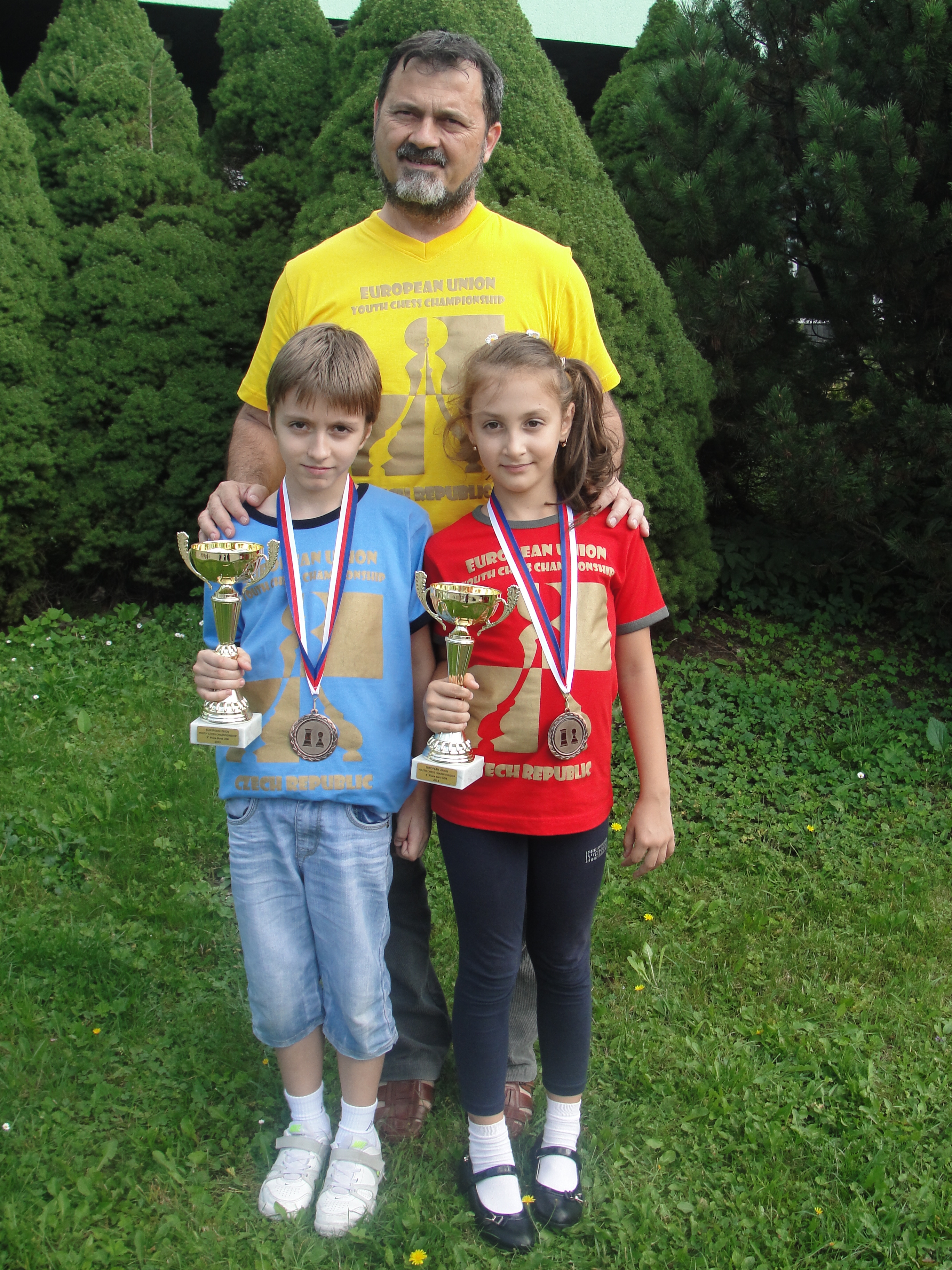 UPDATE / Doi copii gălăţeni participă la Campionatul Mondial din Emirate, ambii au debut cu victorii