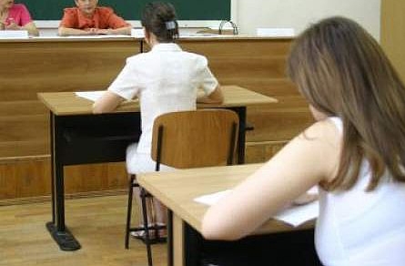 TITULARIZARE 2014/ Peste 32.000 de PROFESORI dau PROBA SCRISĂ