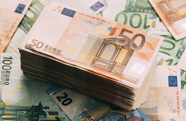 27 de companii gălăţene, finanţate cu 300 milioane de lei