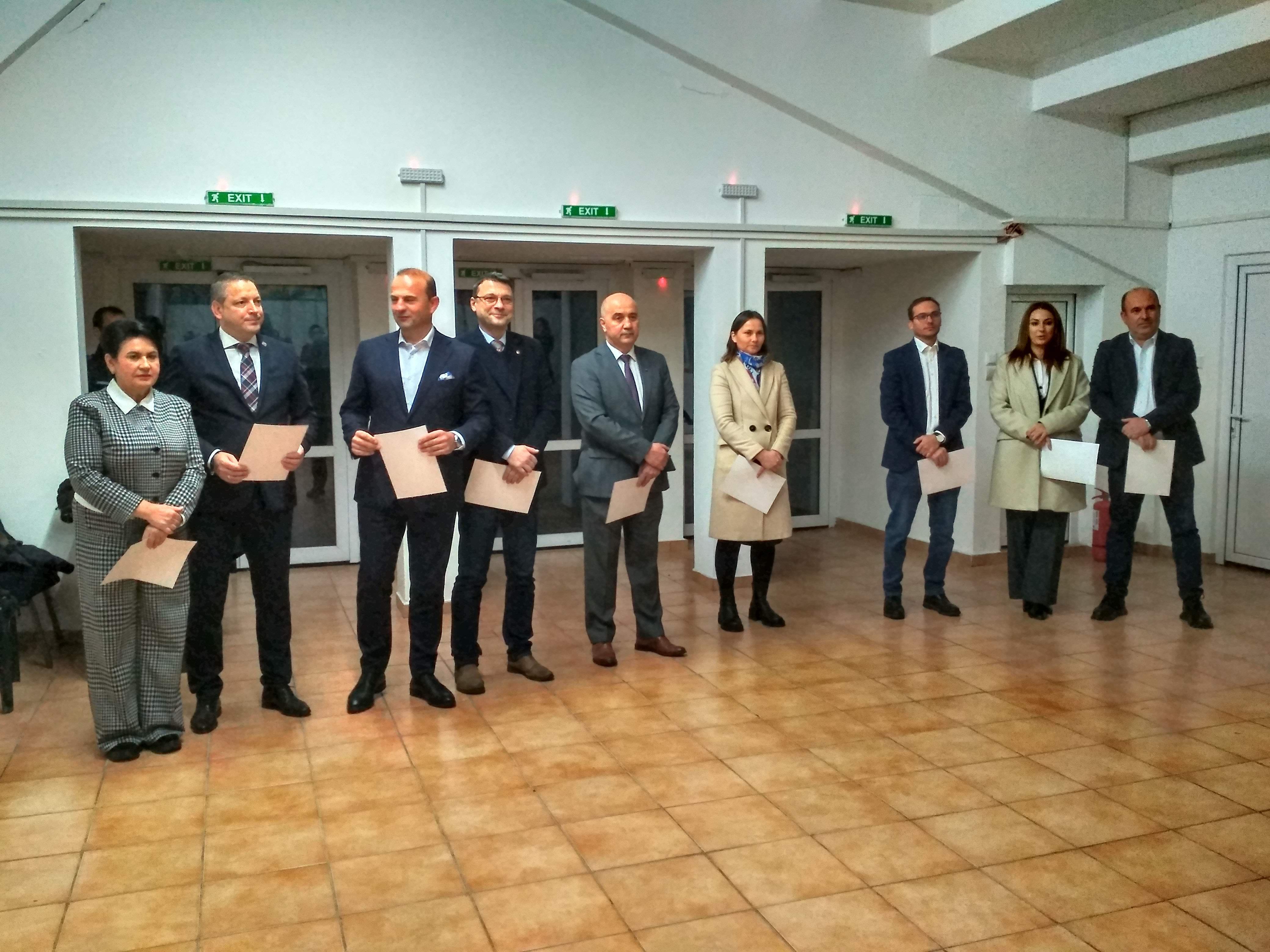 Noi parlamentari de Galaţi, gata să depună jurământul. Ce-au pierdut şi ce-au câştigat marile partide