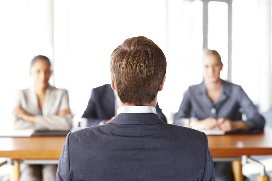 Cu cât sunt plătiţi românii afară. Cu preţurile ne-am integrat, cu salariile e mult mai greu