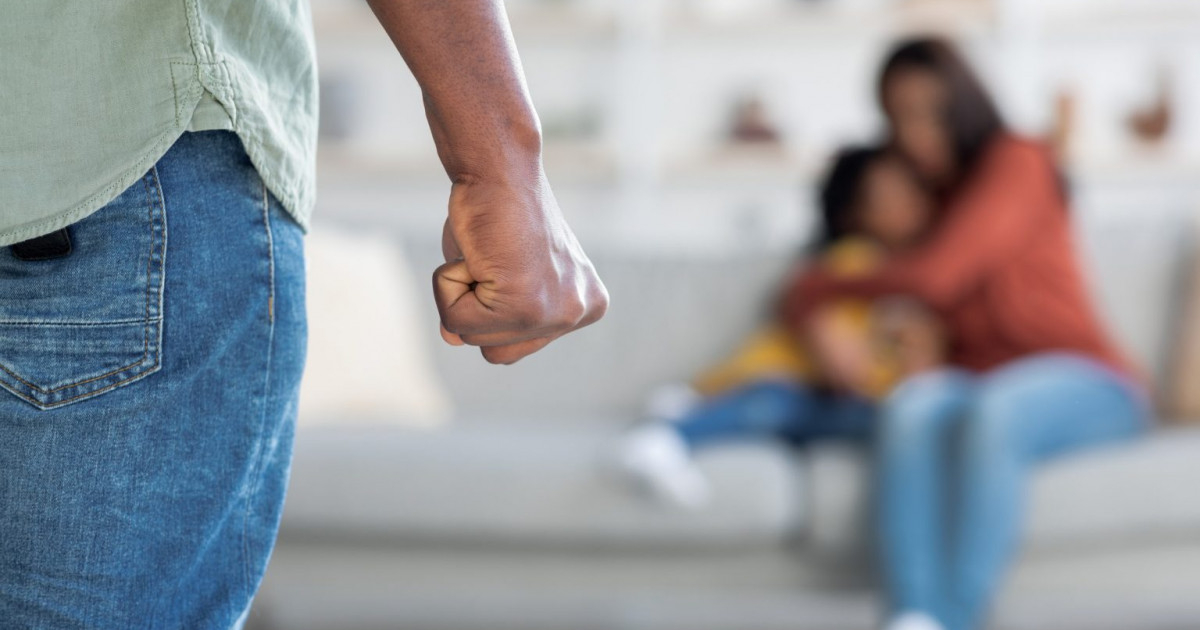 Peste 16.000 de femei, victime ale violenței domestice