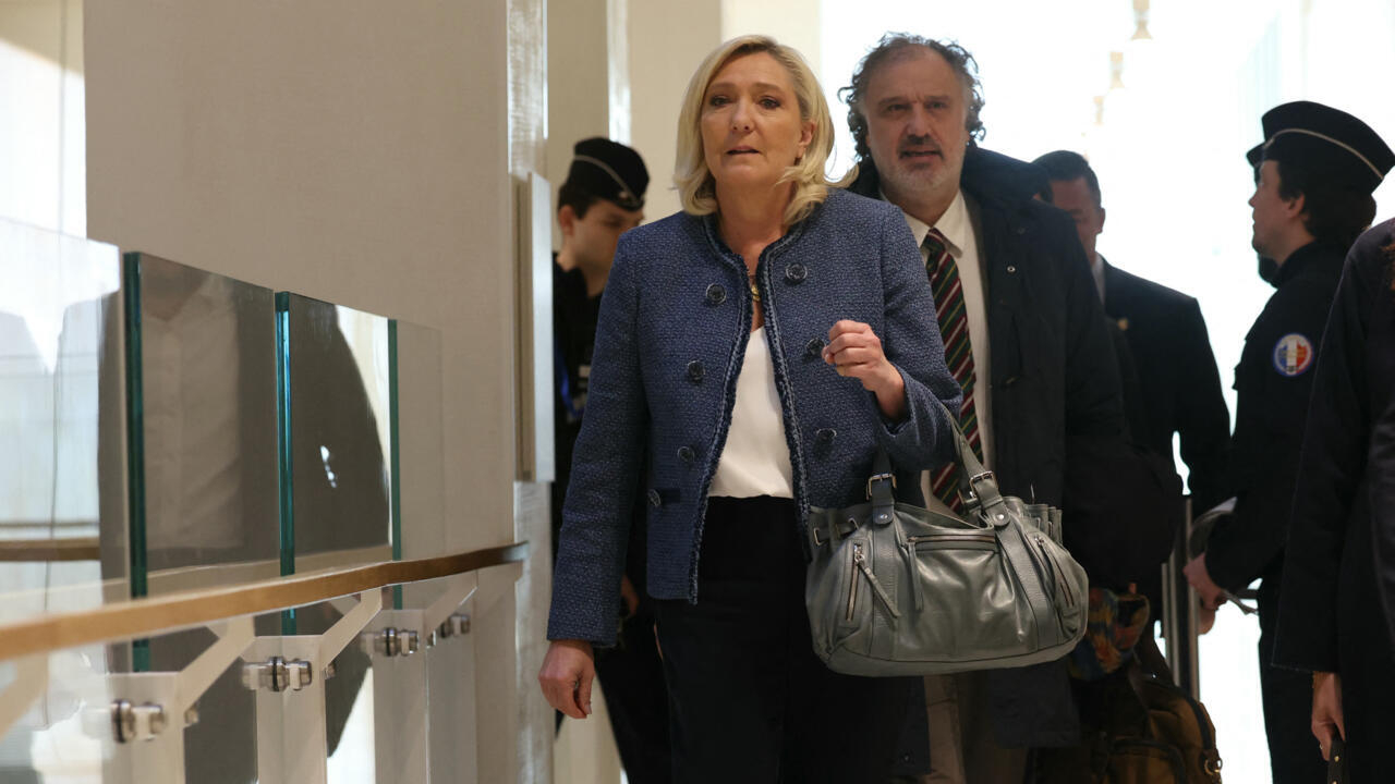 Candidatura Marinei Le Pen la prezidențiale, blocată de judecători