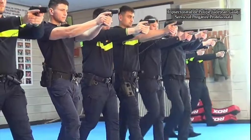 Școlile de agenți au trimis la Galați cinci duzini de polițiști