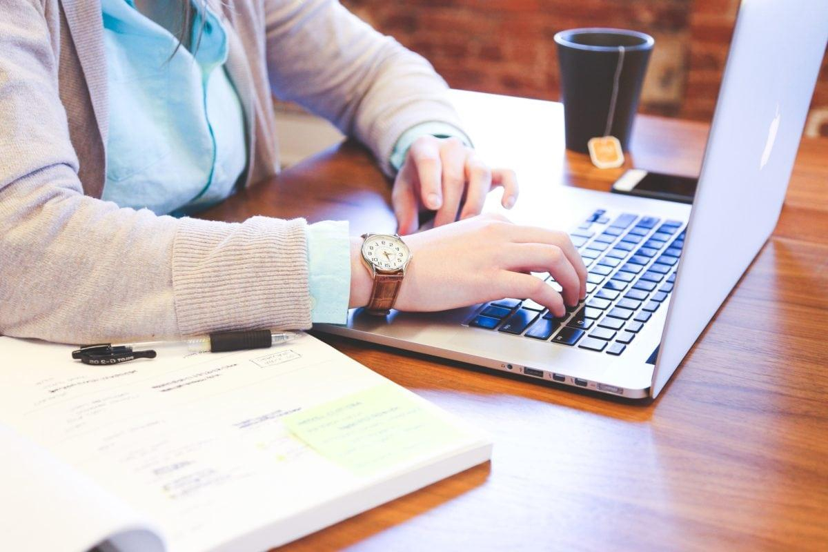 Părinţii, chestionaţi despre orarul elevilor