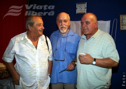 Film pe pâine la Max Popescu