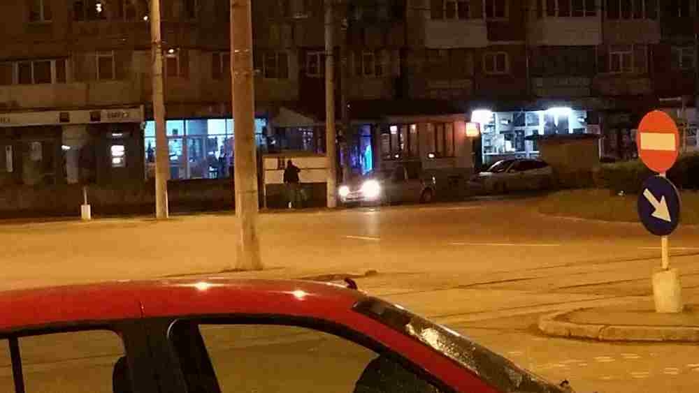 FILAJ ca-n filme pe străzile Galaţiului. Maşină a ECOSAL folosită pentru propagandă electorală