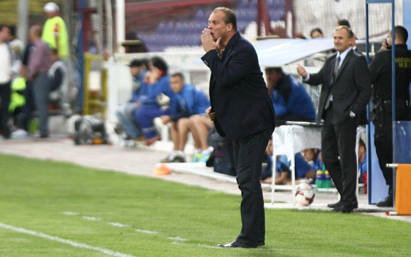 Antrenorul OŢELULUI, Michael Weiss: E aproape imposibil să rămânem în prima ligă dacă nu se rezolvă problemele financiare