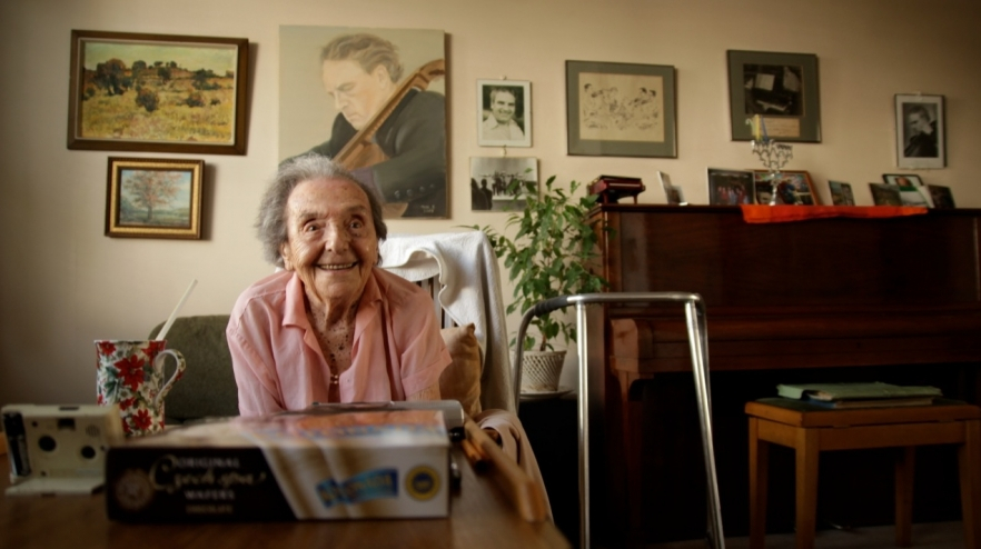 „Muzica mi-a salvat viața”, documentar de Oscar la TVR