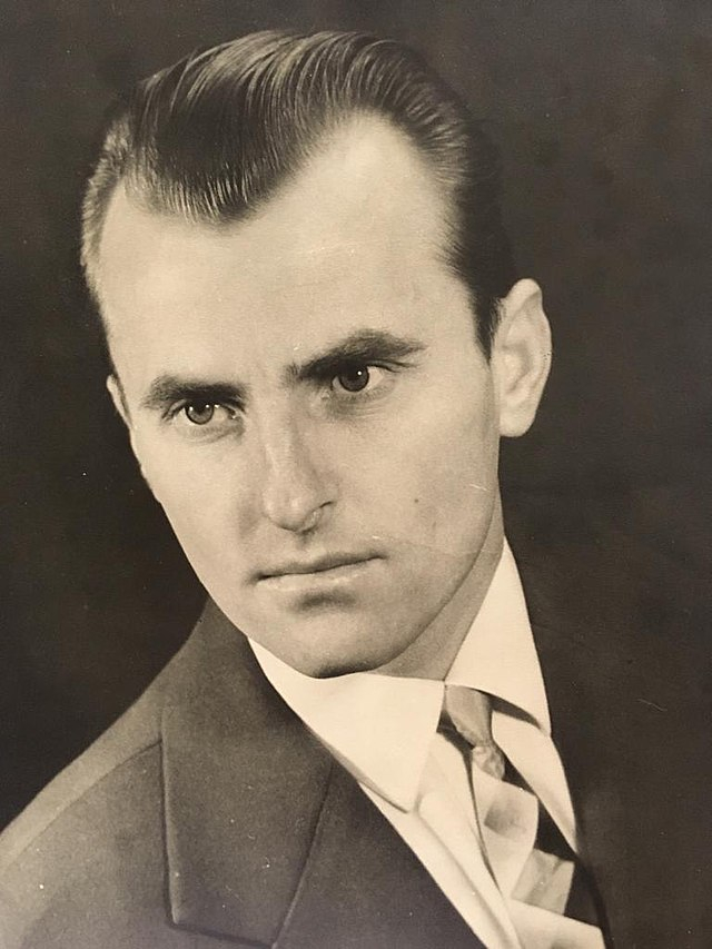 CARIERE. Lavrente Calinov, renumit canoist român