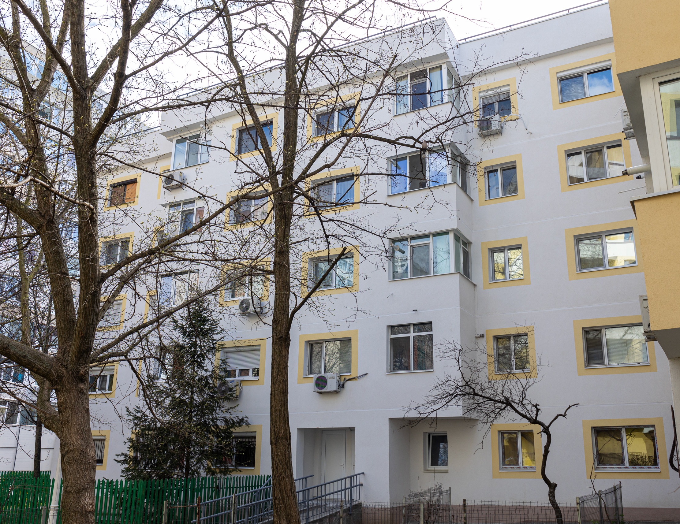 Lucrări cu fonduri europene finalizate la încă două blocuri